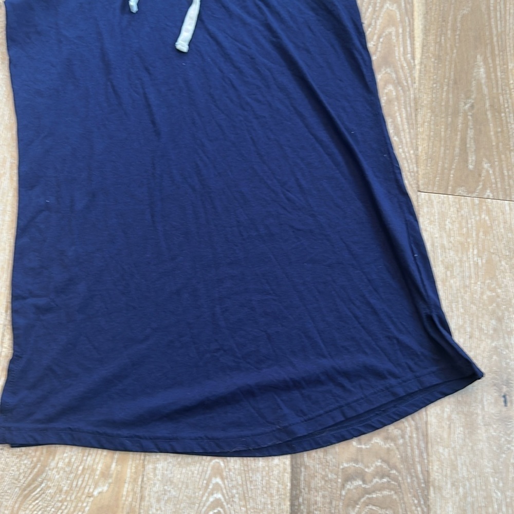 Lakegirl Hooded Swim Coverup - Picture 3 of 6